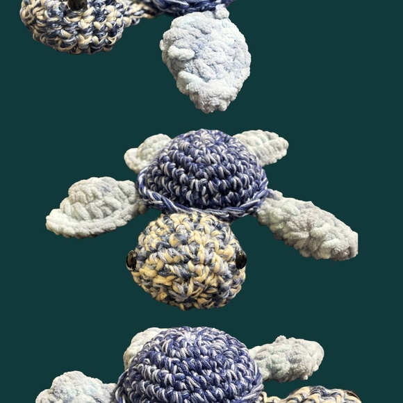 Mosaic Blue Turtle Crochet Desk Buddy - Picture 6 of 6